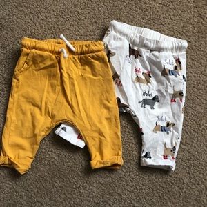H&M 2 Pair pants size 4-6 months. Never used.